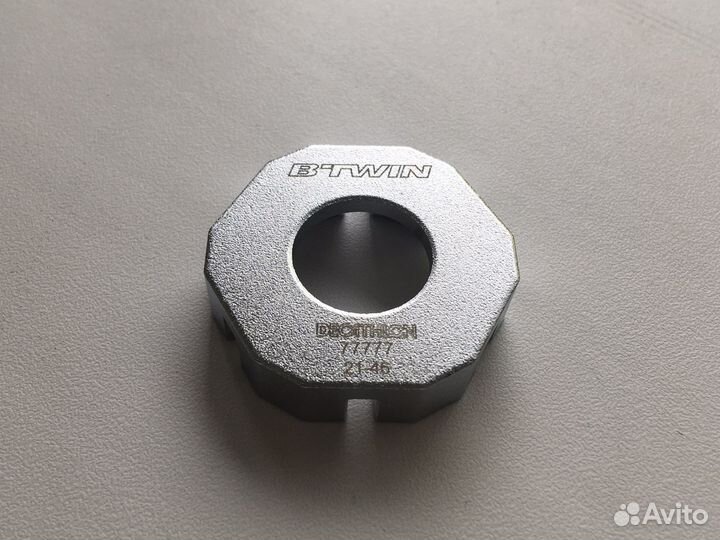 Велозапчасти и аксессуары