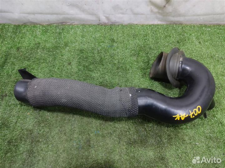 Патрубок воздушного фильтра Opel Antara 2014