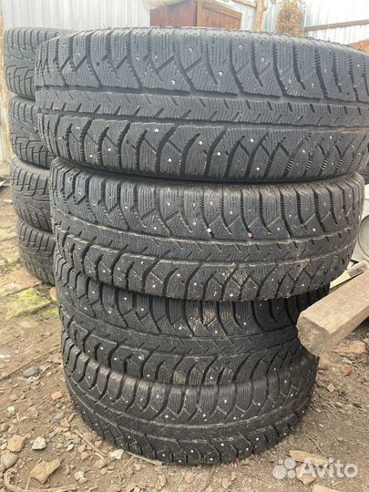 Bridgestone Ice Cruiser 7000S 185/65 R15