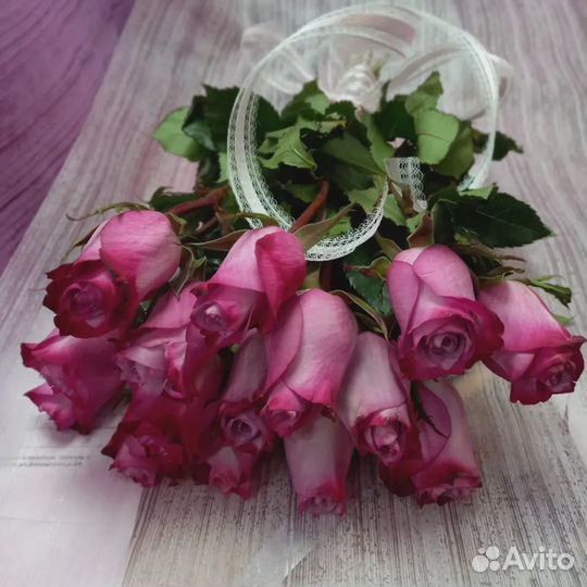 Розы по 100, букеты