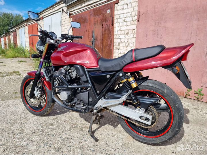 Honda cb 400