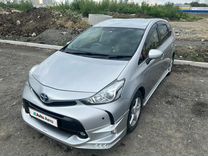 Toyota Prius Alpha 1.8 CVT, 2017, 123 000 км, с пробегом, цена 1 750 000 руб.