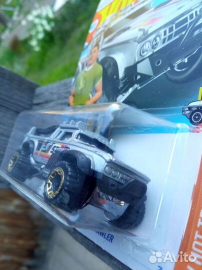 Hot wheels. Rally Baja Crawler