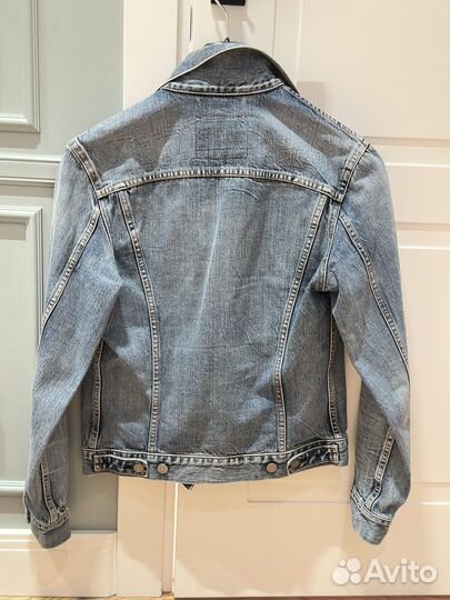 Джинсовая куртка мужская levis