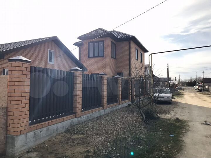 Дом 90 м² на участке 5 сот.