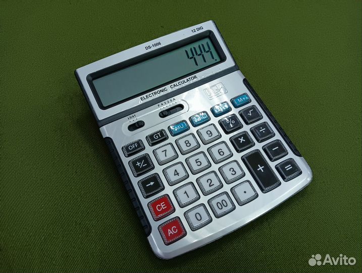 Калькулятор большой 12-значный