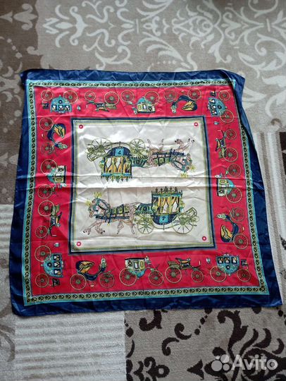 Платок шелковый