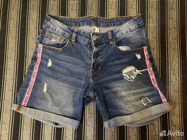 Джинсовые шорты