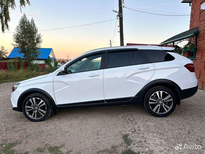 LADA Vesta Cross, 2021