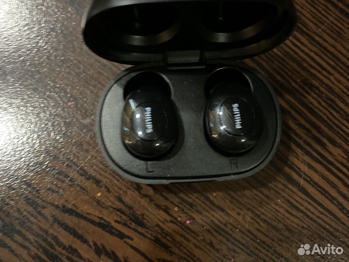Беспроводные наушники philips