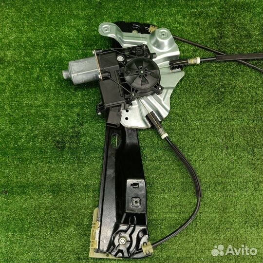 Стеклоподъемник передний правый Opel Astra J GTC