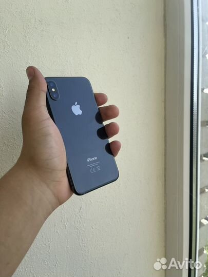 iPhone X, 64 ГБ