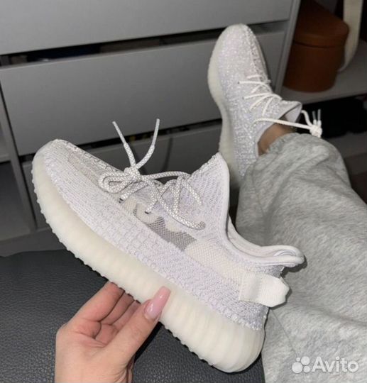 Кроссовки adidas yeezy boost 350 женские