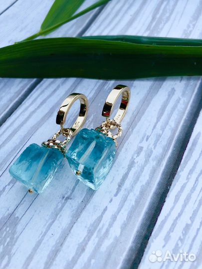 Серьги с аквакварцем