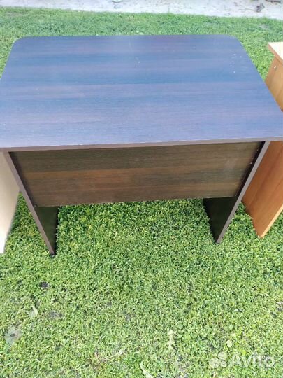 Столы и стулья для офиса и школы