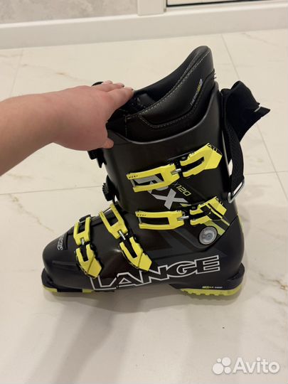 Горнолыжные ботинки