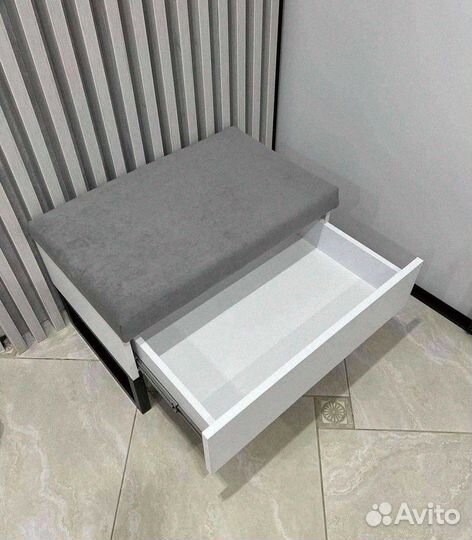 Шкаф распашной