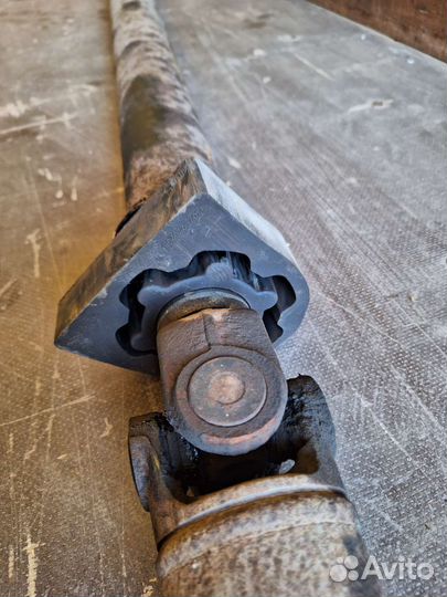 Продаю кардан на газель