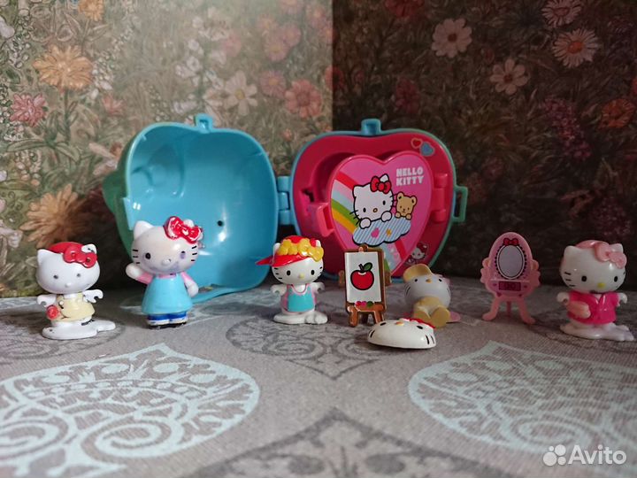 Фигурки Лунтик от киндеров, Хеллоу кити