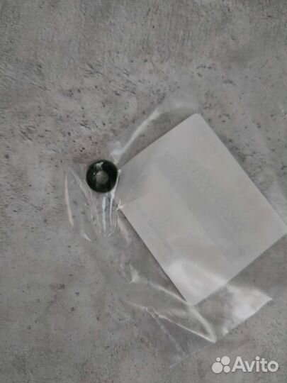 Колпачок маслосъемный Suzuki DF5-300