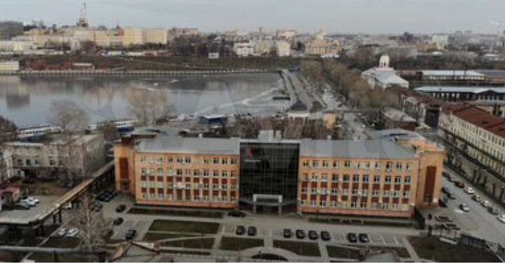 Офис, 7 м². Каникулы. Новая мебель