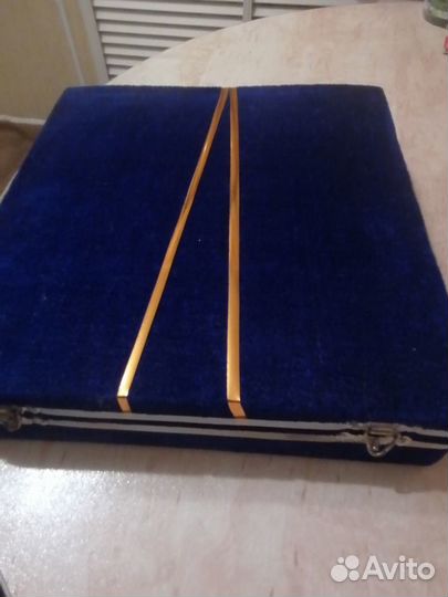 Подарочный футляр