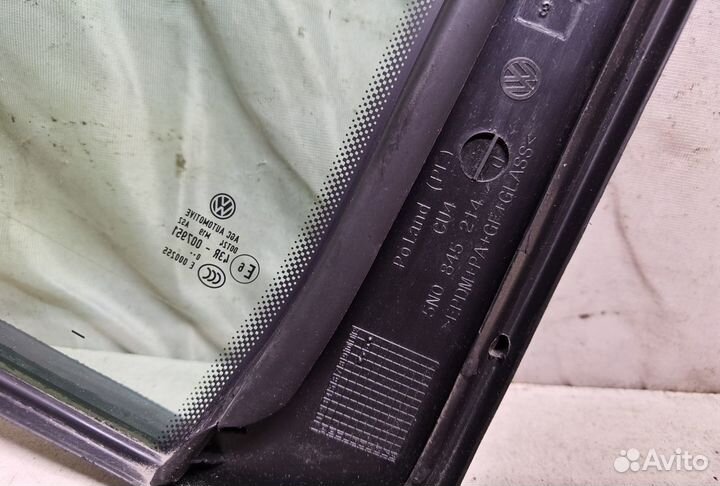 Стекло двери задней правой VW Tiguan