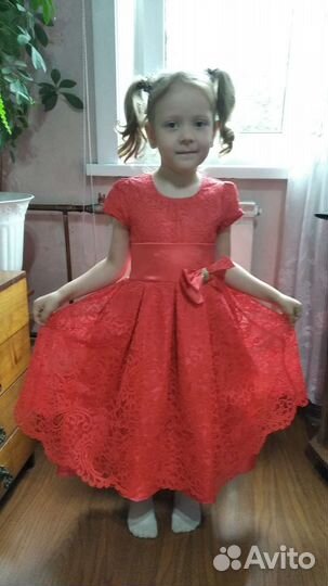 Платье Праздничное для девочки 4-6 лет