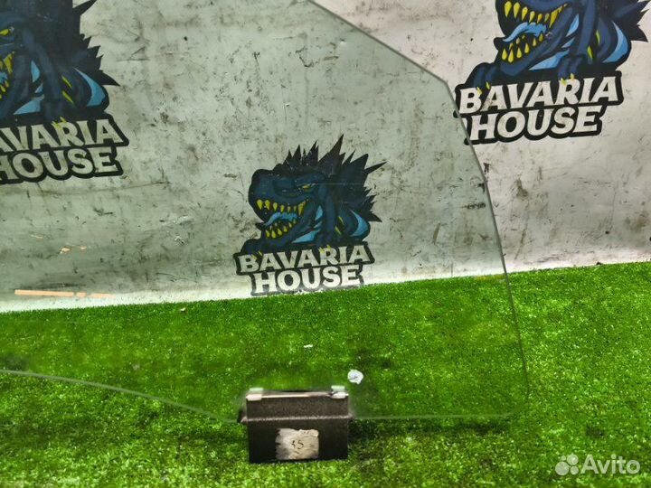 Стекло двери передней правой Bmw 6 E63 N62B48B