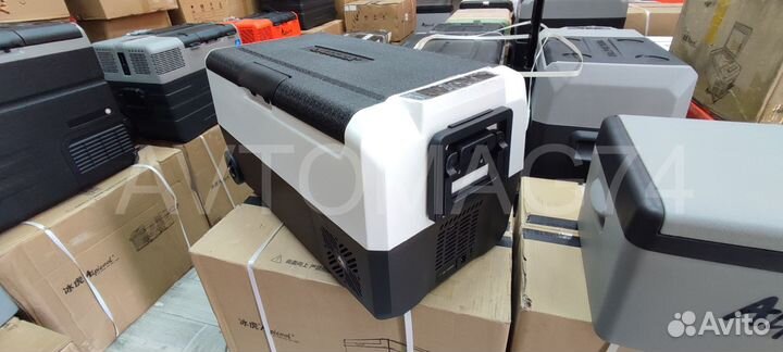 Автохолодильник двухкамерный Magira DF36-C