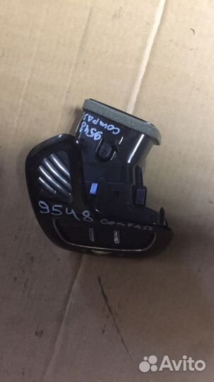 Дефлектор обдува салона левый Jeep Compass 2 2019