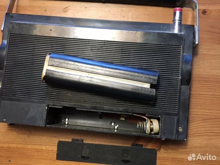 Радиоприемник россия 303 СССР