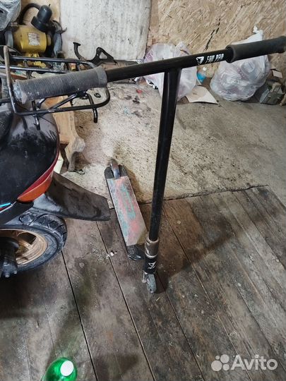 Трюковой самокат