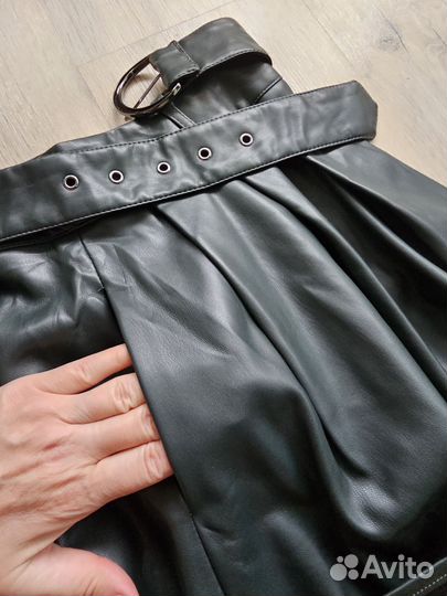 Юбка эко кожа Mohito