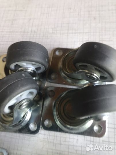 Опорный ролик для мебели новый