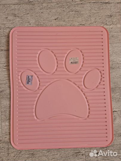 Коврик под лоток или миску для животных