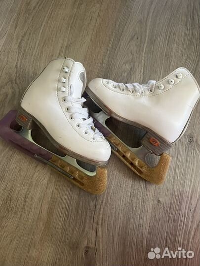 Коньки фигурные детские профессиональные