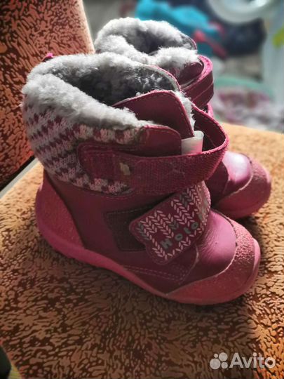 Ботинки тёплые детские 24