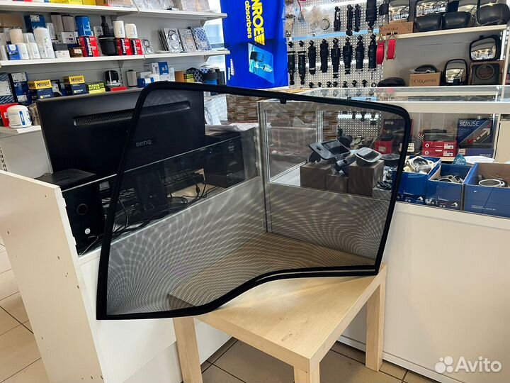 Тонировка каркасная (на магнитах) sitrak/shacman