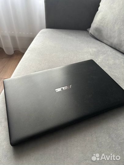 Ноутбук asus x551c