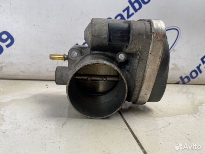 Дроссельная заслонка Renault Scenic JM 1.6 (K4M)