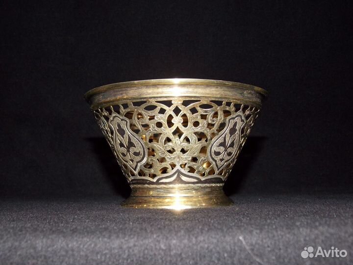 Конфетница