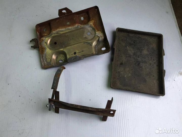 Корпус крепление,подставка АКБ LADA kalina-Лада К