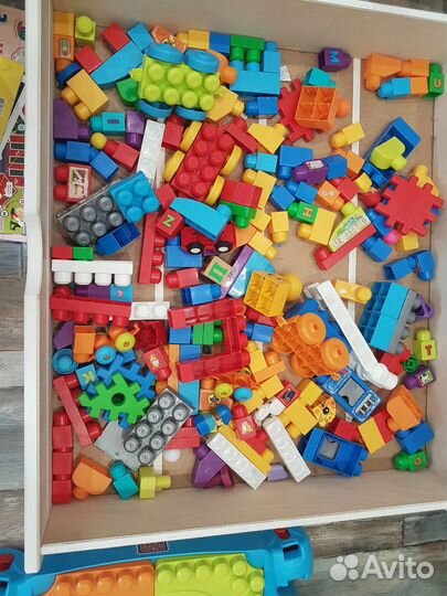 Конструктор Mega Bloks