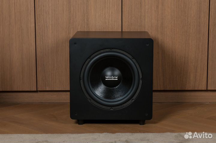 Активный сабвуфер Velodyne DW-10 Black
