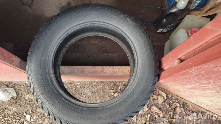 Goodyear UltraGrip Extreme 205/60 R16 92T