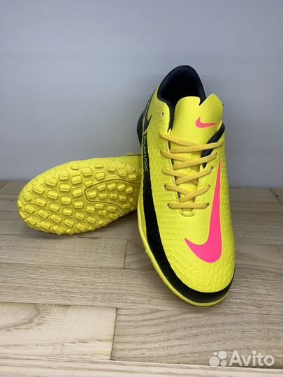 Шиповки, футзалуи, футбол размер 30,31,32,33,34,35