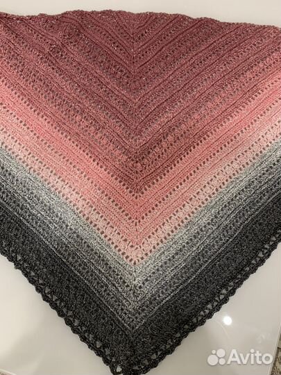 Платок шаль ручная вязка