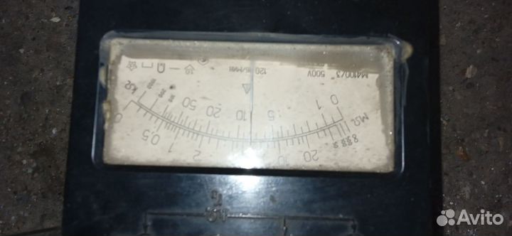 М4100/3 мегаомметр