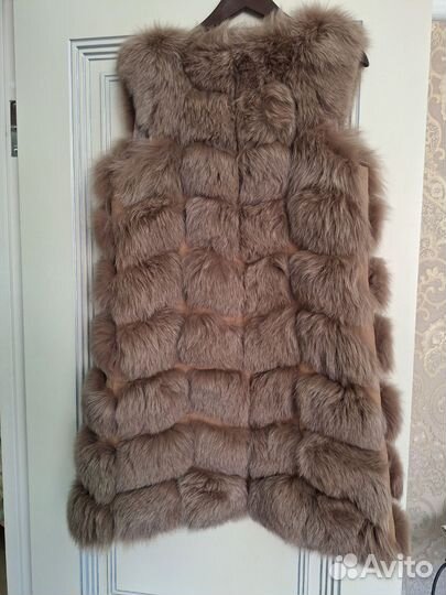 Жилетка меховая женская 42 44